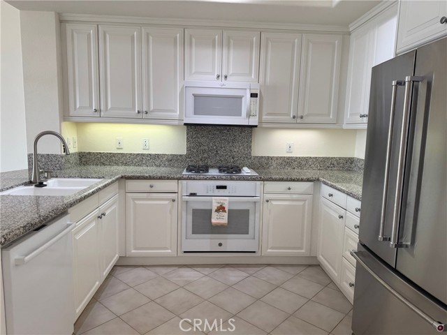 Detail Gallery Image 10 of 34 For 1400 E Ocean Bld #1203,  Long Beach,  CA 90802 - 3 Beds | 2 Baths