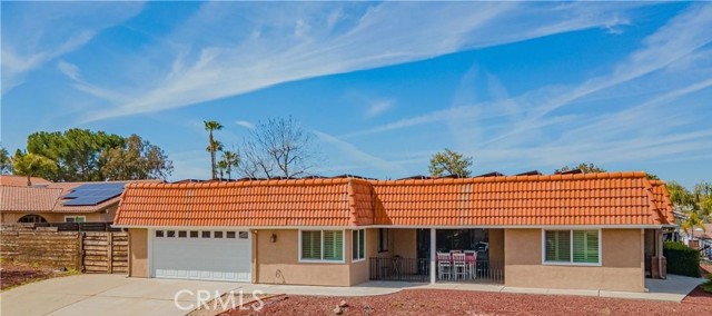Detail Gallery Image 1 of 28 For 23391 Gray Fox Dr, Canyon Lake,  CA 92587 - 3 Beds | 2 Baths