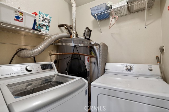 Detail Gallery Image 16 of 33 For 2381 Archwood Ln #184,  Simi Valley,  CA 93063 - 3 Beds | 2 Baths