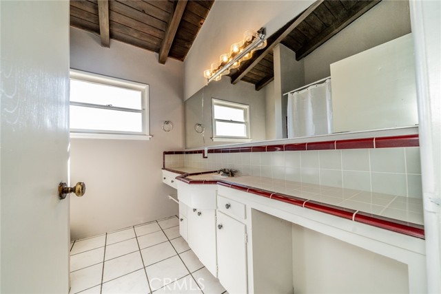 Detail Gallery Image 39 of 57 For 31828 Yucaipa Bld, Yucaipa,  CA 92399 - 3 Beds | 2 Baths