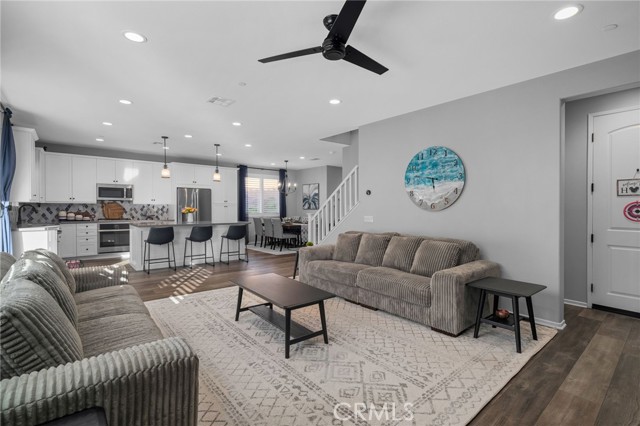 Detail Gallery Image 27 of 75 For 11932 Stonefield Dr, Corona,  CA 92883 - 4 Beds | 2/1 Baths