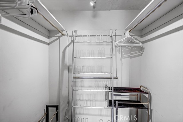 Detail Gallery Image 23 of 27 For 969 Hilgard Ave #706,  Los Angeles,  CA 90024 - 1 Beds | 1 Baths