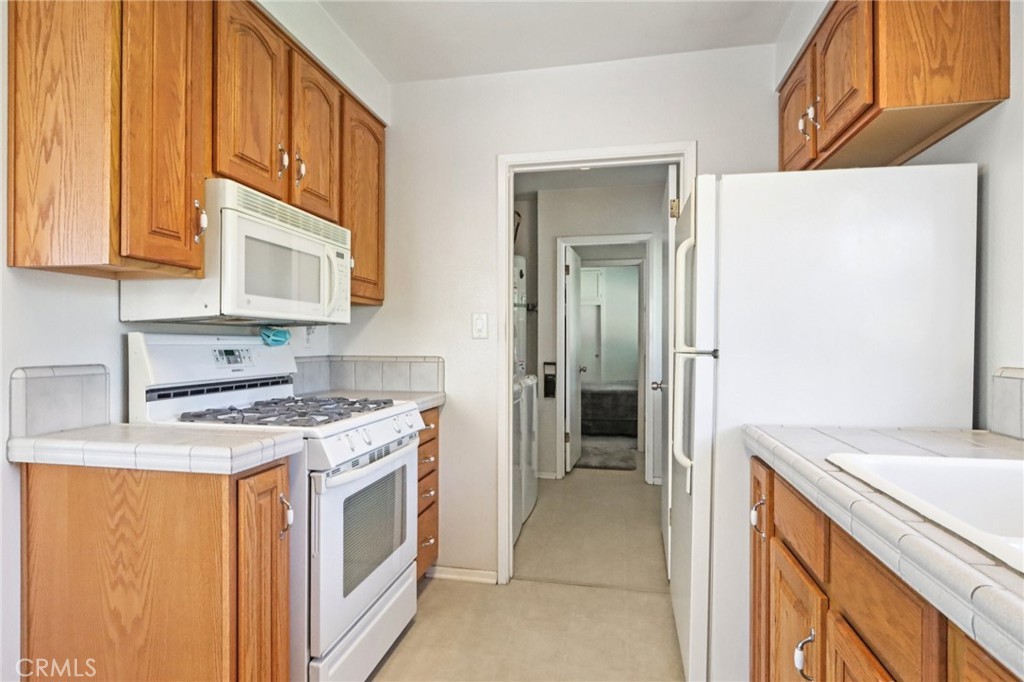 MLS #OC25176543 img 15