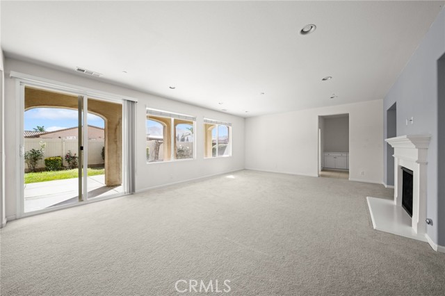 Detail Gallery Image 12 of 55 For 10836 Portofino, Riverside,  CA 92503 - 5 Beds | 3 Baths