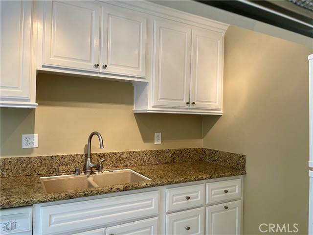 Detail Gallery Image 3 of 37 For 1000 W Macarthur Bld #87,  Santa Ana,  CA 92707 - 1 Beds | 1 Baths