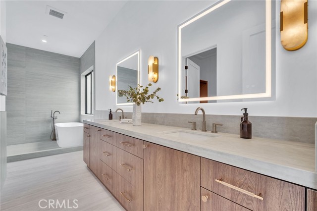 Double sinks