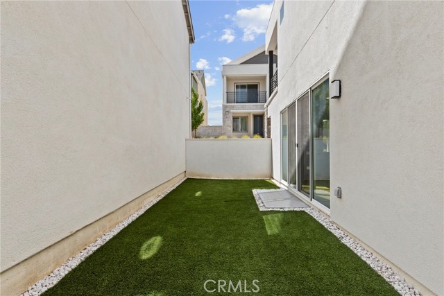 27124 Purple Sage Court, Valencia CA: https://media.crmls.org/medias/4c30ef15-aa7b-4119-aff0-447b10ffa700.jpg