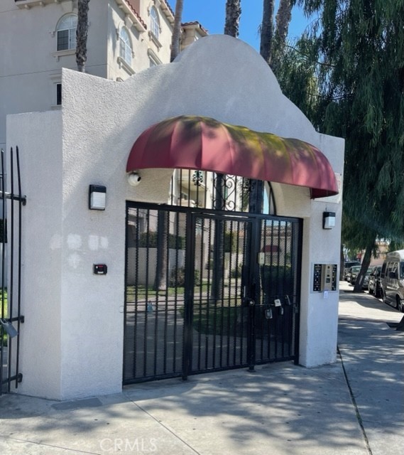 Front Image Thumbnail for CRDW26087308