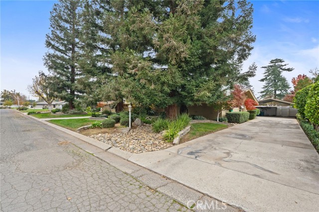 Detail Gallery Image 54 of 56 For 1011 Wyoming Dr, Merced,  CA 95340 - 5 Beds | 3 Baths