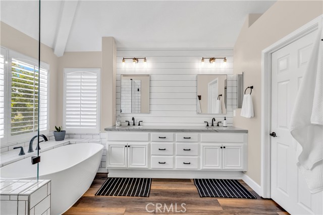 57 Hillrise, Rancho Santa Margarita CA: https://media.crmls.org/medias/4c32a79c-6c11-432e-98f5-b0e64bfd3f6d.jpg