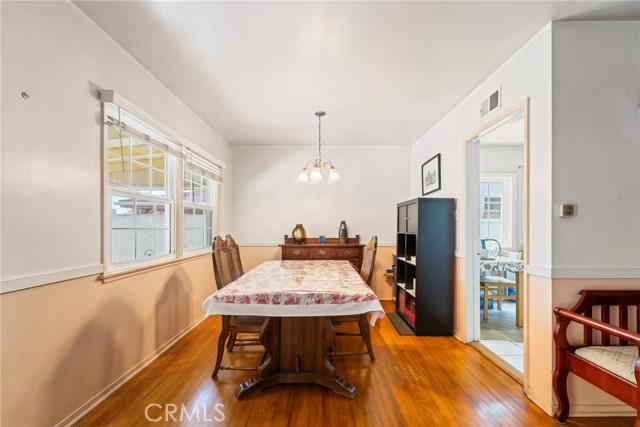 7426 Lemp Avenue, North Hollywood CA: https://media.crmls.org/medias/4c3340bb-8af1-4b0c-b10d-95d671471f02.jpg