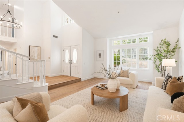 Image 9 of 65 For 18571 Buena Vista