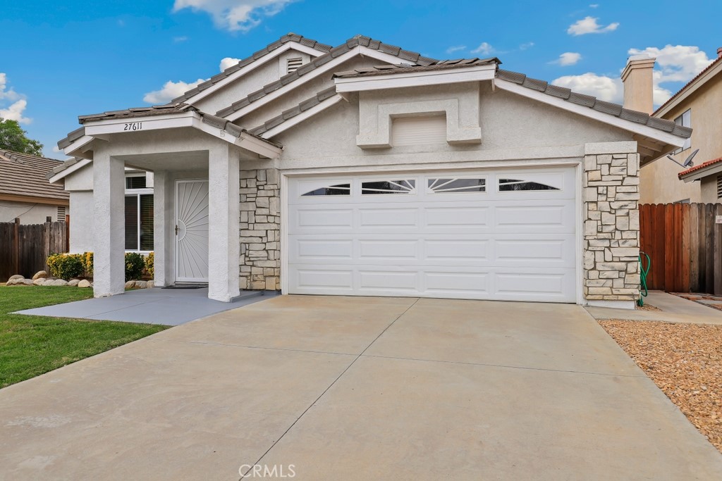 27611 Avenida Halago, Menifee, CA 92585