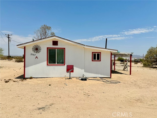 Detail Gallery Image 14 of 23 For 2757 Bluegrass Ave, Twentynine Palms,  CA 92277 - 3 Beds | 3 Baths