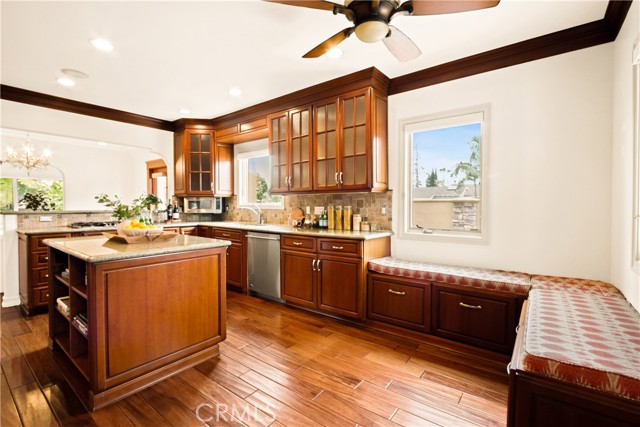 Detail Gallery Image 12 of 29 For 1627 Tustin Ave, Costa Mesa,  CA 92627 - 3 Beds | 2 Baths