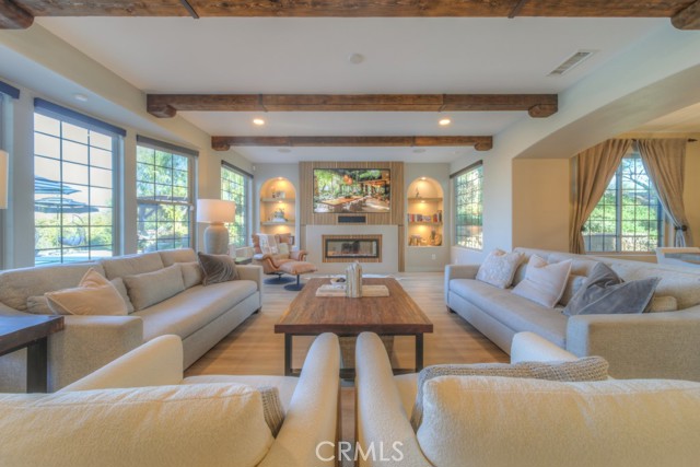 Detail Gallery Image 13 of 73 For 37775 via Baya, Murrieta,  CA 92562 - 5 Beds | 4 Baths