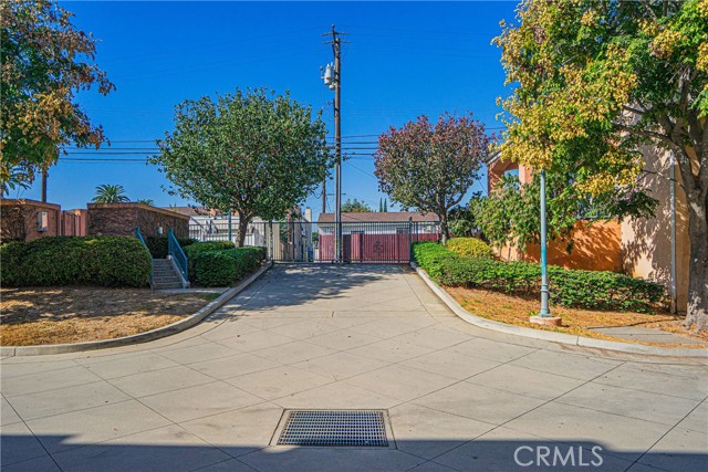 Detail Gallery Image 35 of 38 For 1869 Atlantic Ave, Long Beach,  CA 90806 - 2 Beds | 2/1 Baths