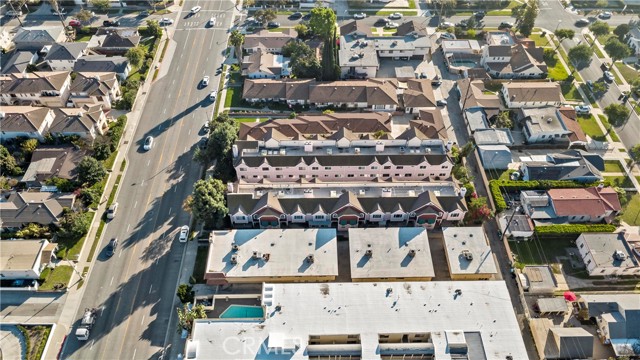 Detail Gallery Image 35 of 36 For 1505 S Atlantic #E,  Alhambra,  CA 91803 - 2 Beds | 2/1 Baths