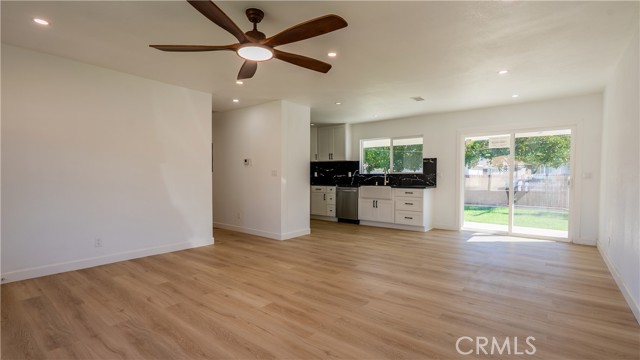 Detail Gallery Image 4 of 45 For 7516 San Juan, Riverside,  CA 92504 - 3 Beds | 1 Baths