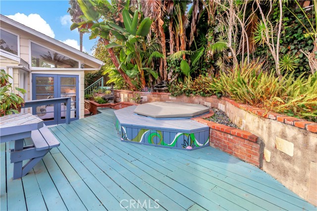 Detail Gallery Image 18 of 23 For 924 Park Ave, Laguna Beach,  CA 92651 - 3 Beds | 2 Baths