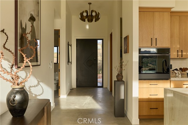 Detail Gallery Image 14 of 41 For 5137 Pioneertown Rd, Pioneertown,  CA 92268 - 3 Beds | 2/1 Baths