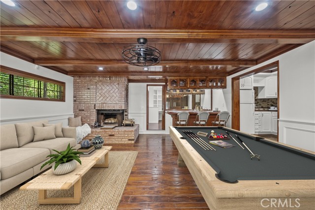 Detail Gallery Image 26 of 64 For 10132 Wish Ave, Northridge,  CA 91325 - 4 Beds | 3 Baths