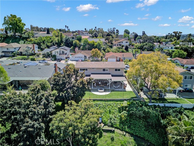 Detail Gallery Image 20 of 37 For 26671 Saddleback Dr, Mission Viejo,  CA 92691 - 4 Beds | 2 Baths