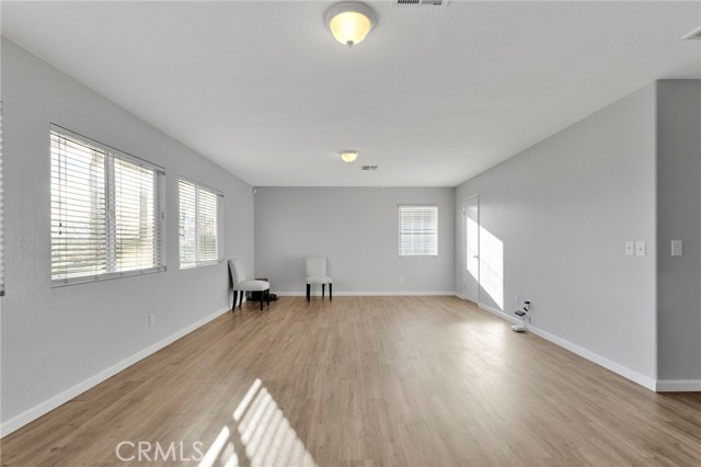 Detail Gallery Image 20 of 51 For 13673 Silversand St, Victorville,  CA 92394 - 3 Beds | 2/1 Baths