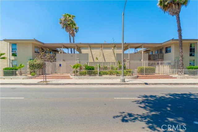 3325 Santa Fe Ave Apt 110, Long Beach, CA 90810 photo 13