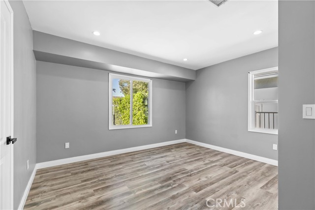 Detail Gallery Image 37 of 61 For 7700 Winnetka, Winnetka,  CA 91306 - 5 Beds | 3 Baths