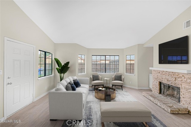 Detail Gallery Image 3 of 20 For 2831 San Miguel Dr, Lancaster,  CA 93535 - 3 Beds | 2 Baths