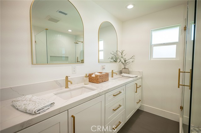 Detail Gallery Image 15 of 49 For 2975 Riverside Dr, Chino,  CA 91710 - 4 Beds | 2 Baths