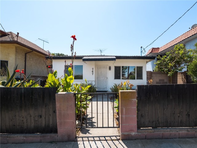 Detail Gallery Image 23 of 52 For 747 W 20th St, San Pedro,  CA 90731 - 4 Beds | 3 Baths