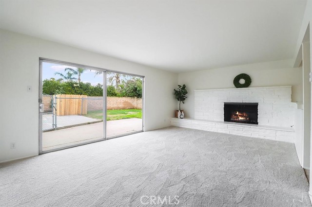 Detail Gallery Image 2 of 20 For 1870 Burch Ave, Simi Valley,  CA 93063 - 3 Beds | 2 Baths