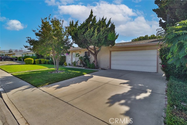 Detail Gallery Image 1 of 34 For 2212 Cordero Ave, Simi Valley,  CA 93065 - 3 Beds | 1/1 Baths
