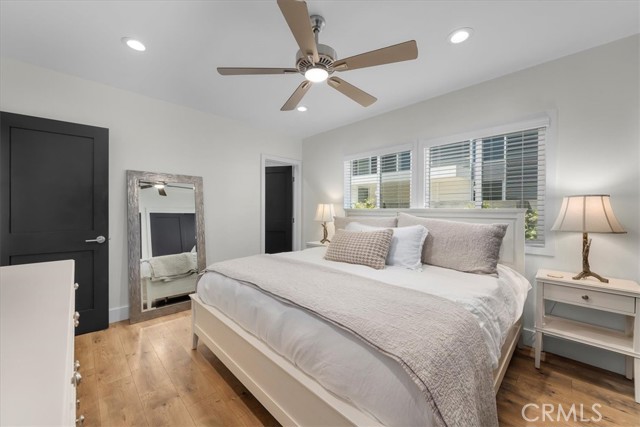 Detail Gallery Image 18 of 39 For 1430 Bonnie Brae, Hermosa Beach,  CA 90254 - 3 Beds | 3 Baths