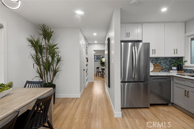 23 65th Place, Long Beach CA: https://media.crmls.org/medias/4c3d6f7f-6325-4880-b8c2-0c2e020c1241.jpg