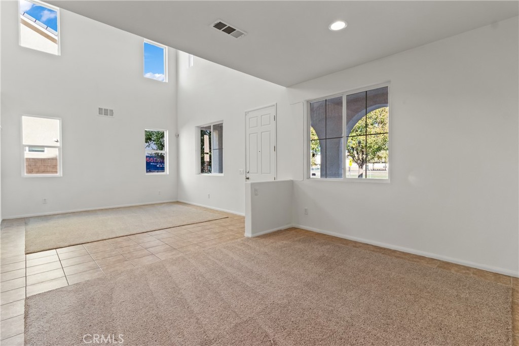 MLS #SR25244972 image #1