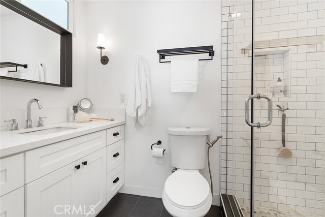 Detail Gallery Image 20 of 34 For 7153 Helmsdale, West Hills,  CA 91307 - 3 Beds | 2/1 Baths