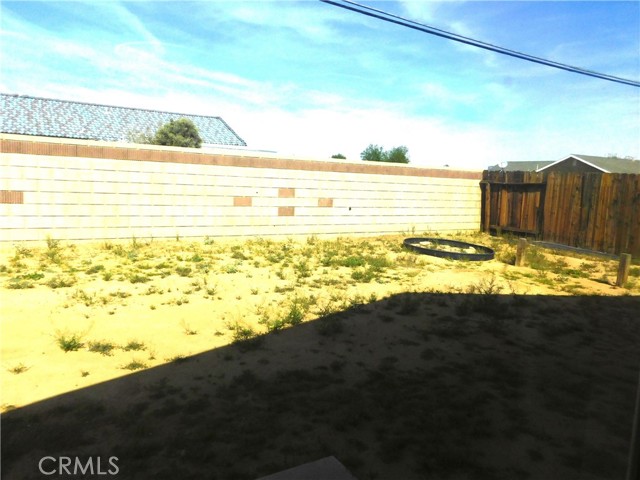 Detail Gallery Image 17 of 18 For 20321 88th, California City,  CA 93505 - 3 Beds | 2 Baths