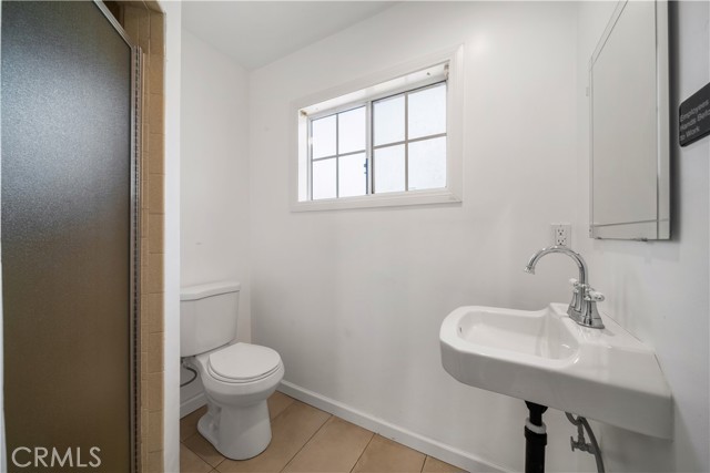 Detail Gallery Image 10 of 45 For 549 E Ada, Glendora,  CA 91741 - 6 Beds | 3 Baths