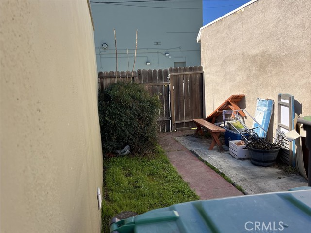 Detail Gallery Image 17 of 20 For 3227 Bonnie Ln, Stockton,  CA 95204 - – Beds | – Baths