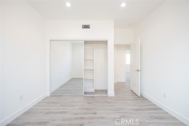 Detail Gallery Image 21 of 34 For 9114 N Nilo Ln, Panorama City,  CA 91402 - 4 Beds | 3/1 Baths