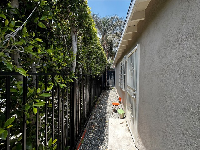 Detail Gallery Image 33 of 42 For 903 W 66th St, Los Angeles,  CA 90044 - 3 Beds | 2 Baths