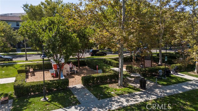 Detail Gallery Image 35 of 43 For 235 Dewdrop, Irvine,  CA 92603 - 2 Beds | 2/1 Baths