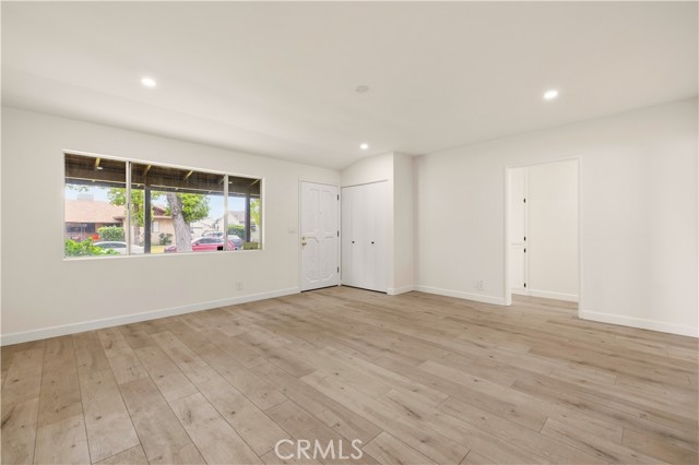 Detail Gallery Image 3 of 38 For 7643 Westland Ave, North Hollywood,  CA 91605 - 4 Beds | 1 Baths