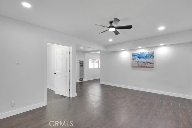 2112 California Avenue, Duarte CA: https://media.crmls.org/medias/4c44fc22-ad2f-42b5-a353-44445dd3efc4.jpg