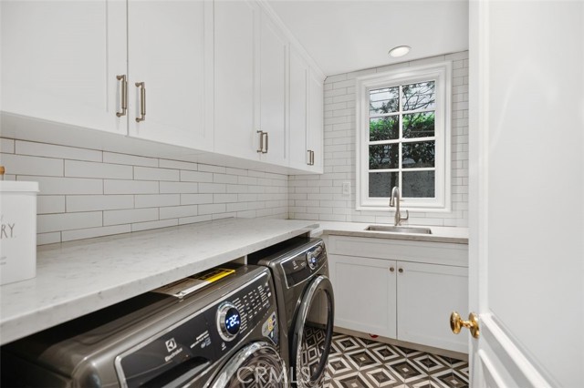 Detail Gallery Image 36 of 55 For 4 Turtle Bay Dr, Newport Beach,  CA 92660 - 5 Beds | 4 Baths