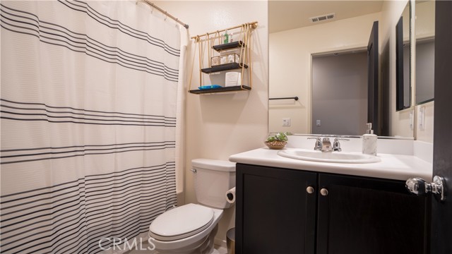 Detail Gallery Image 5 of 28 For 1133 Avenida Del Rio, San Jacinto,  CA 92582 - 3 Beds | 2 Baths