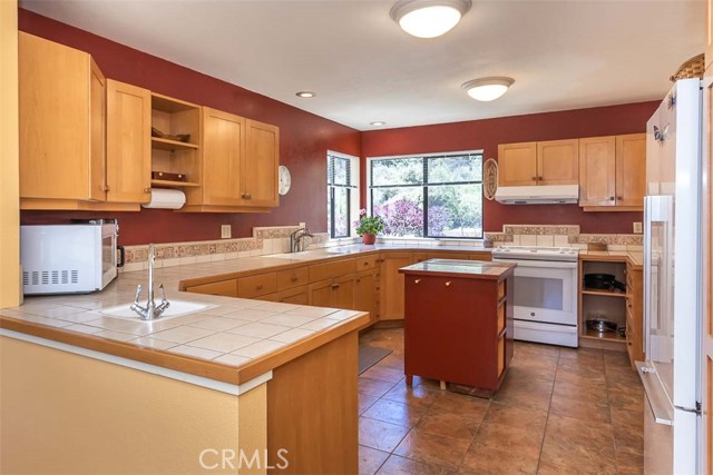 1410 & 1418 Verde Canyon Road, Arroyo Grande CA: https://media.crmls.org/medias/4c48a6c4-7754-4105-a66a-6f886837a477.jpg